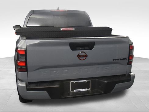 Used 2024 Nissan Frontier PRO-4X w/ Off-Road Protection Package image 6