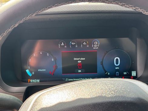 Used 2025 Ford F150 XLT w/ Equipment Group 302A MID image 17