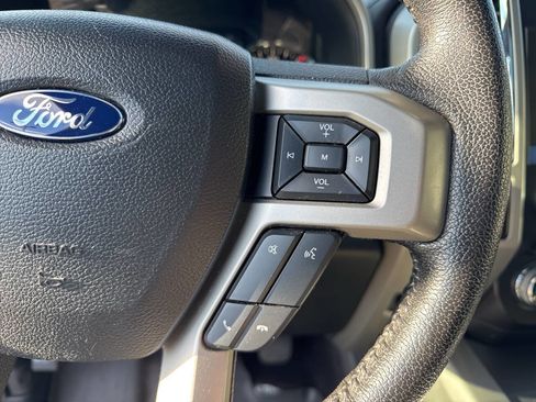 Used 2015 Ford F150 Lariat w/ Equipment Group 502A Luxury image 20