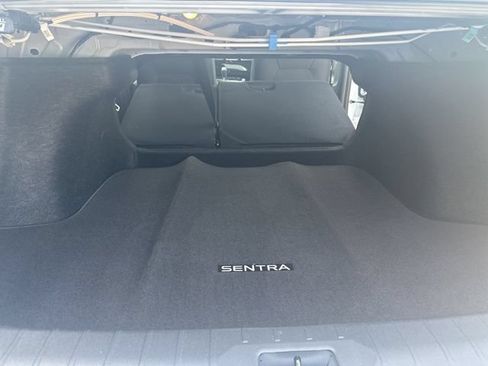 New 2026 Nissan Sentra SV w/ SV Convenience Package FWD image 31
