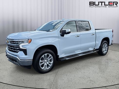 New 2026 Chevrolet Silverado 1500 LTZ w/ LTZ Premium Package AWD/4WD image 2