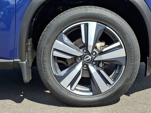 Certified 2023 Nissan Rogue Platinum w/ Platinum Premium Package AWD/4WD image 9