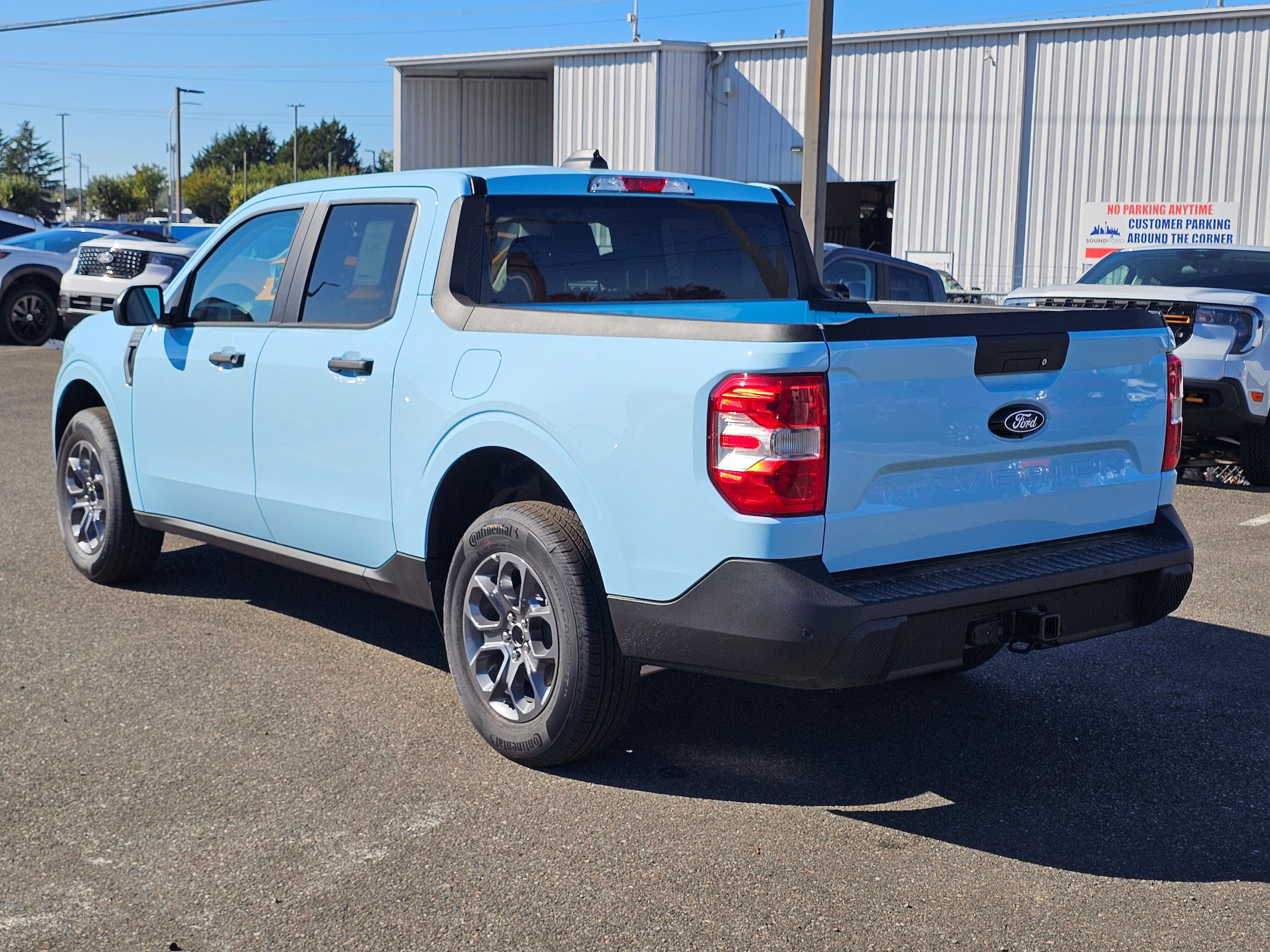 New 2026 Ford Maverick XLT w/ Equipment Group 301A AWD/4WD image 7