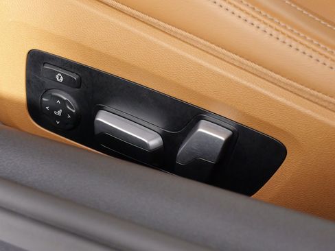 Used 2024 BMW 840i Coupe image 37