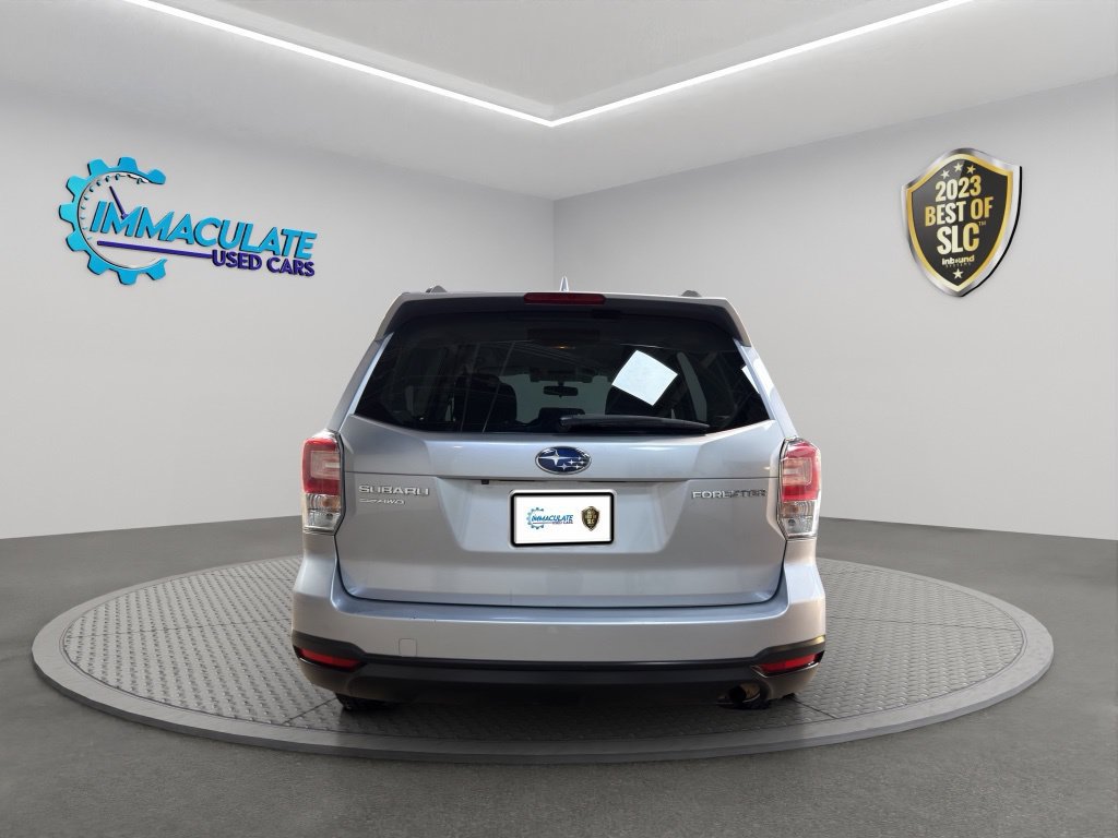 Used 2018 Subaru Forester 2.5i Premium AWD/4WD image 4