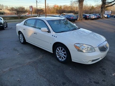 Used 2010 Buick Lucerne CXL image 5