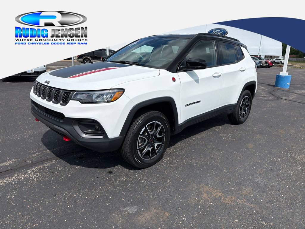 Used 2025 Jeep Compass Trailhawk AWD/4WD 360° Tour