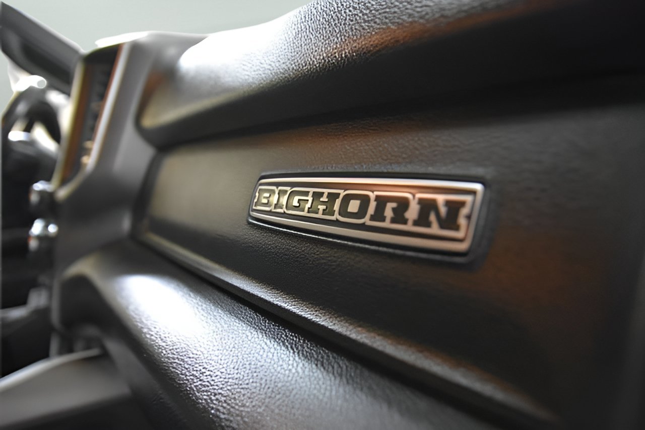 Used 2024 RAM 2500 Big Horn w/ Off Road Package AWD/4WD image 35