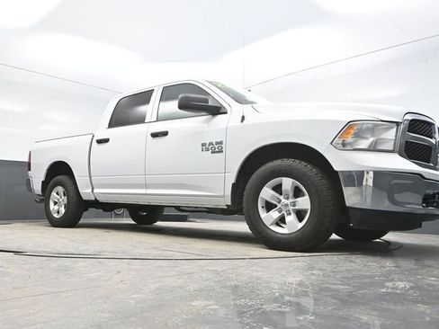 Used 2022 RAM 1500 Classic SLT w/ Electronics Group image 30