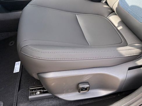 New 2026 Volvo EX30 Plus image 17