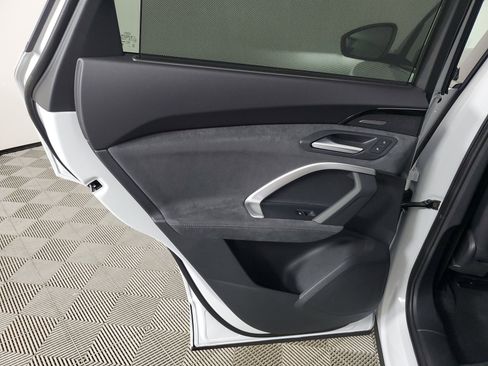 New 2025 Audi SQ5 Premium Plus image 22