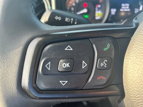 Used 2024 Jeep Wrangler Unlimited Rubicon 4xe AWD/4WD image 44