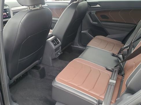 Used 2024 Volkswagen Tiguan SEL R-Line image 13