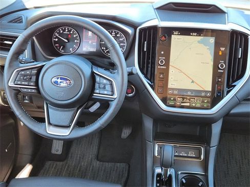 Certified 2025 Subaru Ascent Limited image 29