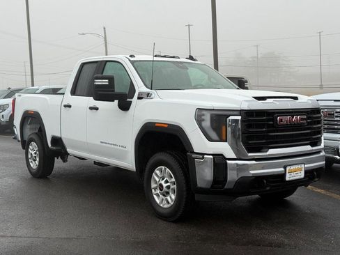 New 2026 GMC Sierra 2500 Pro w/ Convenience Package image 2