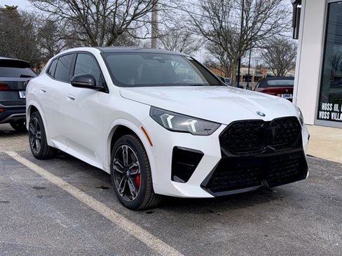 New 2026 BMW X2 xDrive28i w/ Technology Package AWD/4WD image 1