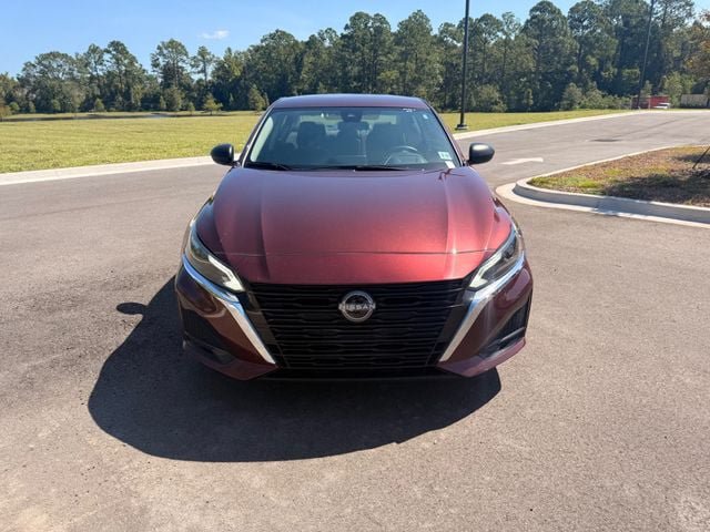 Used 2025 Nissan Altima 2.5 SV FWD image 19
