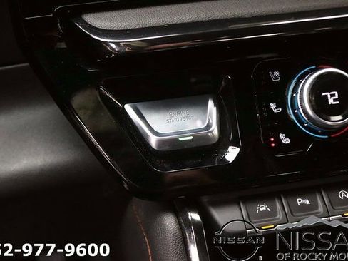 Used 2023 GMC Sierra 1500 AT4 w/ AT4 Premium Package image 24