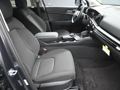 New 2027 Kia Sportage S FWD image 36
