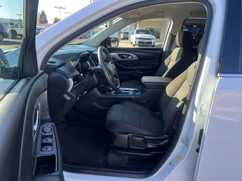 Used 2020 Chevrolet Traverse LS FWD image 29