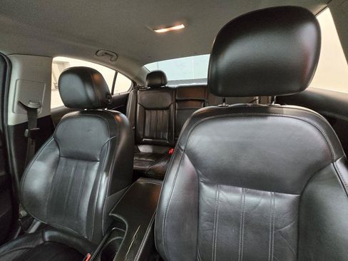 Used 2016 Buick Regal FWD image 12