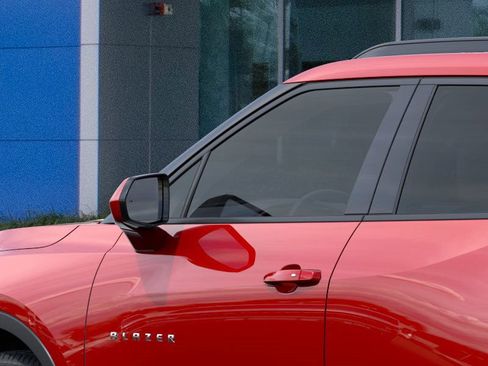 New 2026 Chevrolet Blazer LT w/ Convenience Package image 12