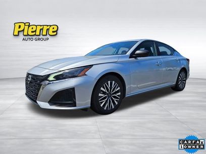 Used 2024 Nissan Altima 2.5 SV