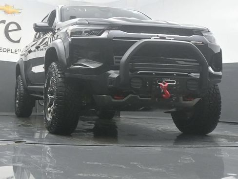 New 2026 Chevrolet Colorado ZR2 w/ Off-Road Front Bumper Package AWD/4WD image 3