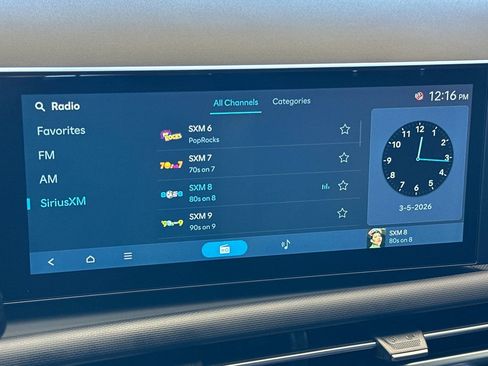 Certified 2025 Hyundai Santa Cruz SE image 20