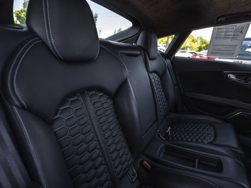 Used 2016 Audi RS 7 Prestige w/ RS 7 Dynamic Package AWD/4WD image 28