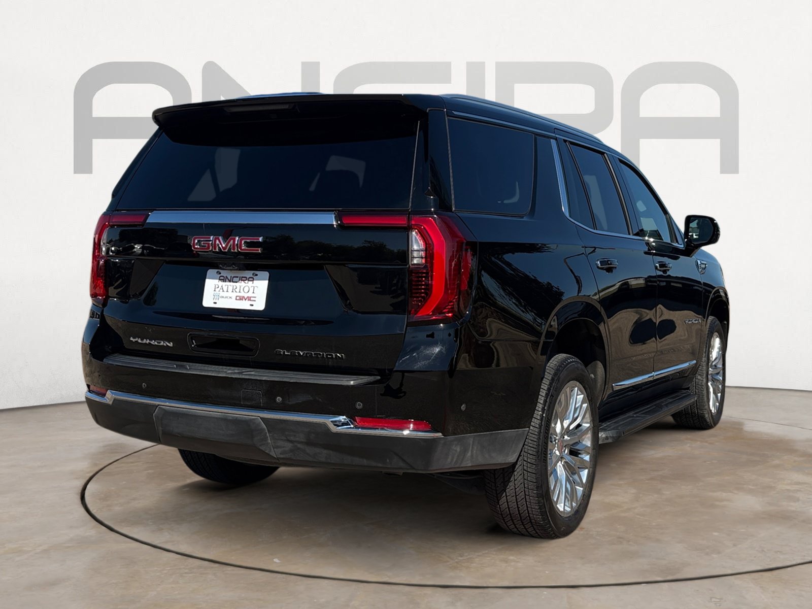 Used 2026 GMC Yukon Elevation w/ Elevation Premium Package AWD/4WD image 10