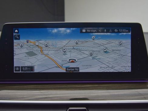 Used 2020 BMW 530i w/ Convenience Package image 16