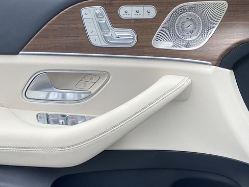 New 2026 Mercedes-Benz GLE 350 4MATIC image 16