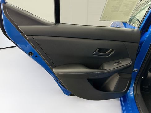 Used 2025 Nissan Sentra SV FWD image 26