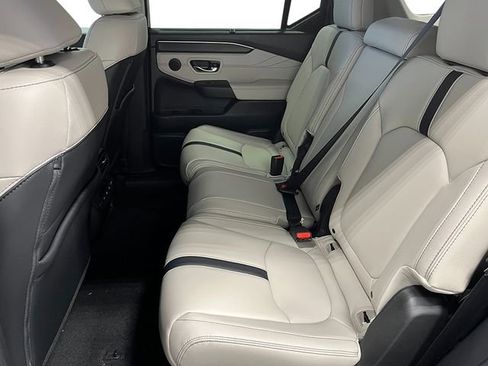 New 2026 Honda Pilot Touring image 27