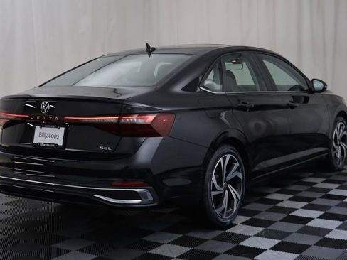 New 2026 Volkswagen Jetta SEL FWD image 18