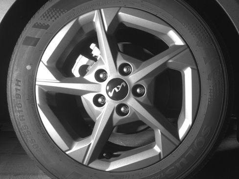 Used 2025 Kia K4 LXS image 15