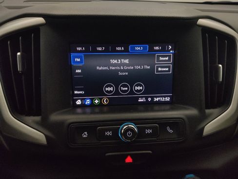 Used 2021 GMC Terrain SLE image 25