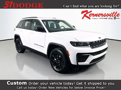 New 2026 Jeep Grand Cherokee Altitude AWD/4WD image 1