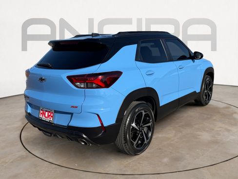 Used 2023 Chevrolet TrailBlazer RS w/ Sun and Liftgate Package image 11