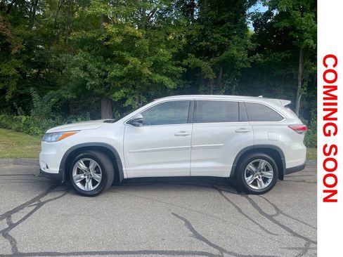 Used 2016 Toyota Highlander Limited Platinum AWD/4WD image 5