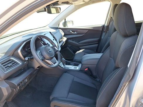 Used 2025 Subaru Ascent Premium image 10