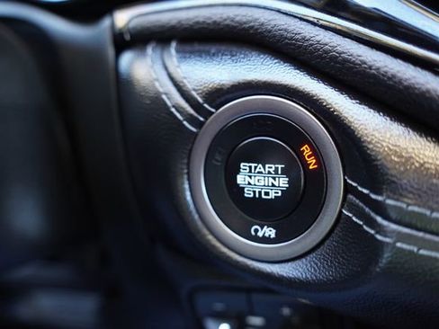 Certified 2022 Dodge Durango SXT w/ Trailer Tow Group IV image 32