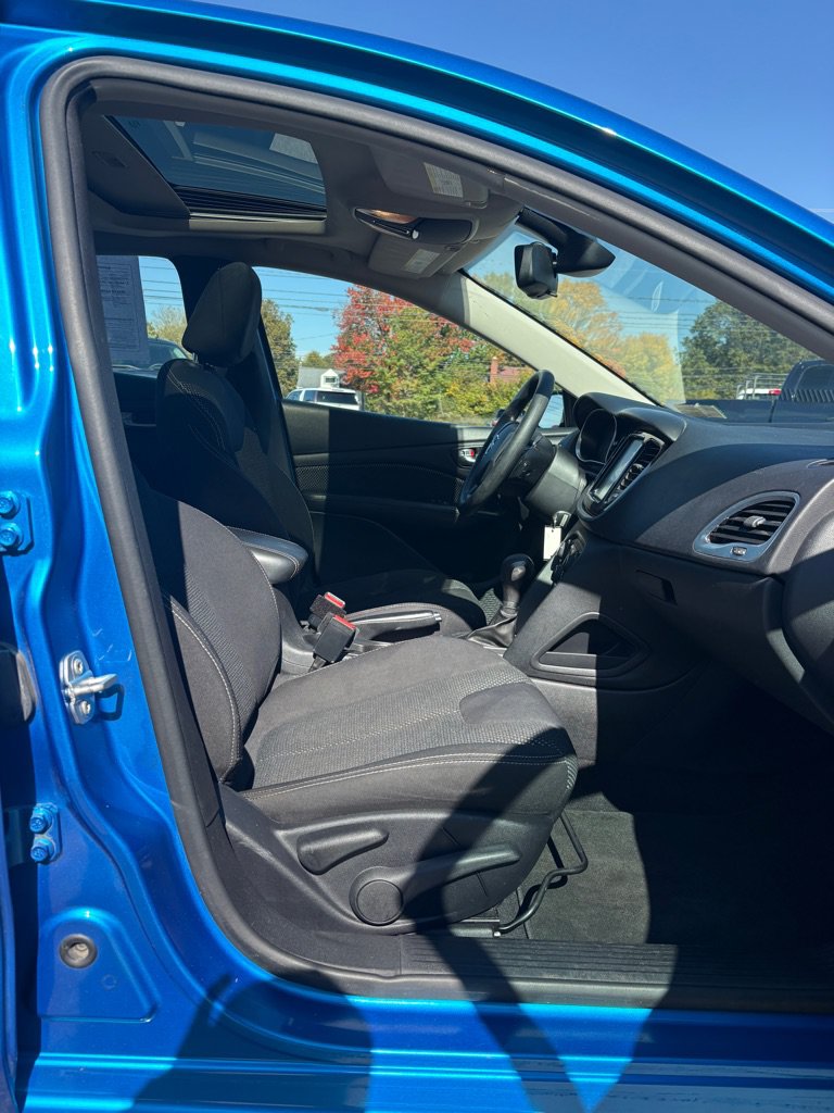 Used 2016 Dodge Dart SXT w/ Sun/Sound Group FWD image 11