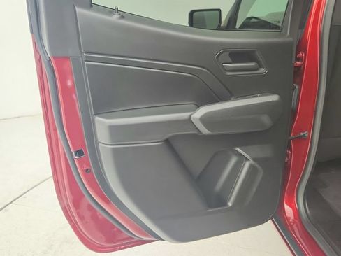Certified 2024 Chevrolet Colorado Trail Boss w/ Advanced Trailering Package AWD/4WD image 24