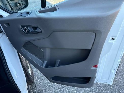 Used 2024 Ford Transit 350 XL image 41