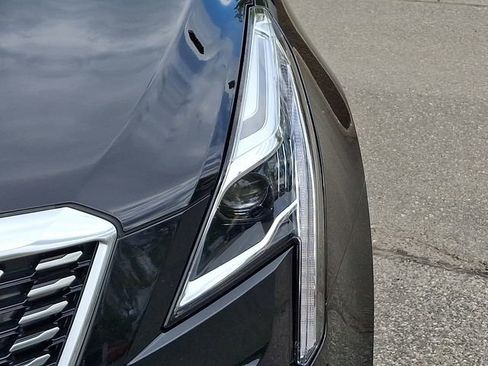 Certified 2023 Cadillac XT5 Luxury AWD/4WD image 7