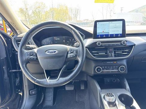 Used 2020 Ford Escape SEL AWD/4WD image 30