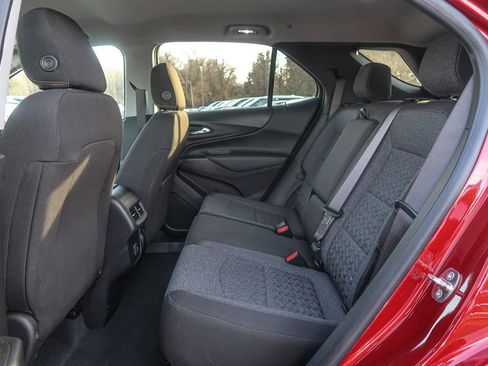 Used 2023 Chevrolet Equinox LT image 23