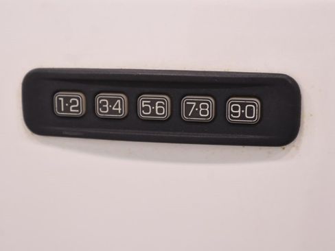 Used 2016 Ford F250 Lariat w/ Lariat Ultimate Package image 10